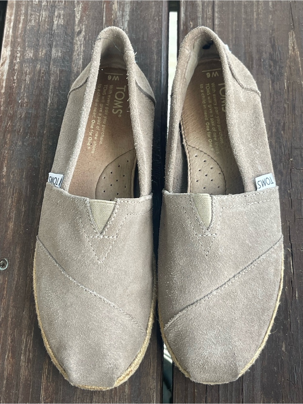 TOMS Women’s Size 6 Suede Slip-On Shoes in Taupe